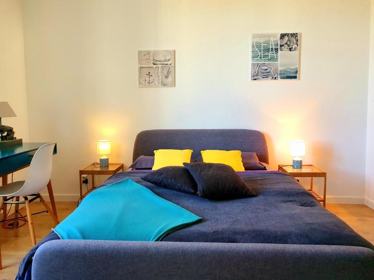 Studio Tout Confort Avec Vue Cathedrale A St Patern Vannes-Centre Apartment Exterior photo